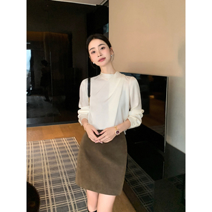 复古咖啡色PU皮半身裙女高级麂皮a字包臀短裙 贵气天成 Maven Lin