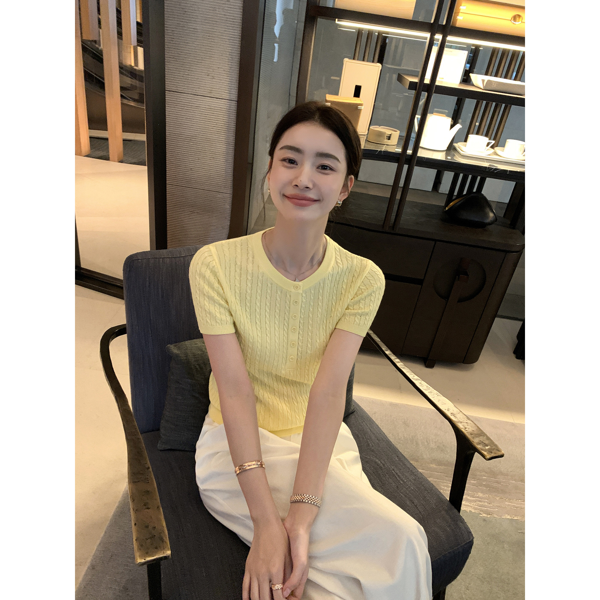 Maven Lin 轴心美学 简约麻花短袖针织衫女气质通勤薄款圆领上衣