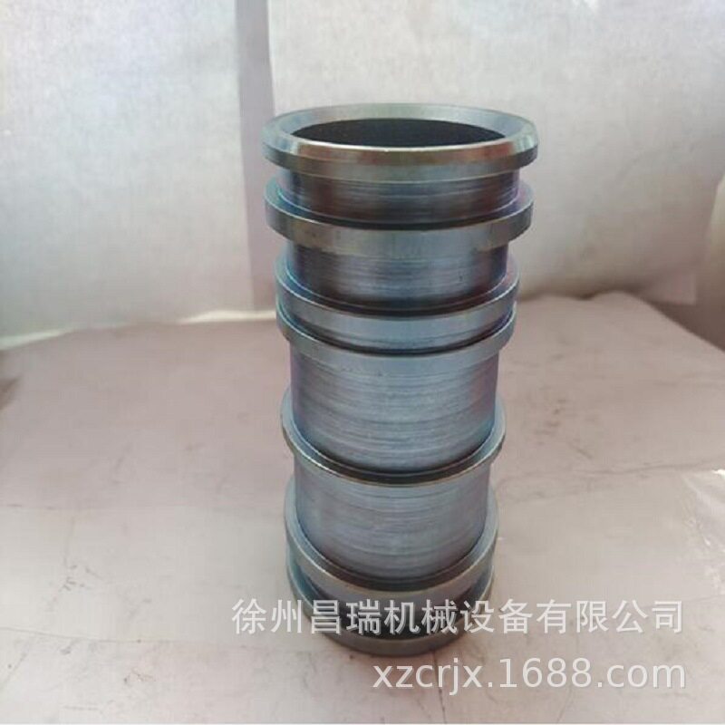 徐州上柴发动机S00002101+01水泵回水连接管工程机械吊车挖掘配件图片