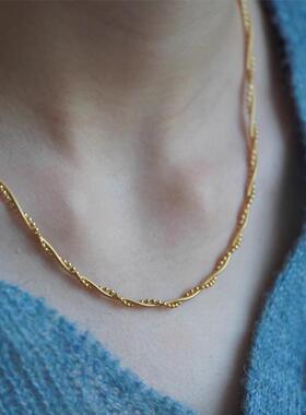 MaisonCleo金色缠绕麻花锁骨链