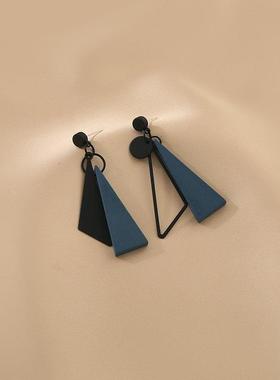 MaisonCleo雾霾蓝色耳环女个性设计感不对称耳坠2025年新款春夏耳