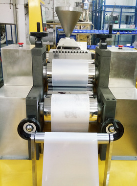 XH-432-25 PE实验室片材挤出机 0.03-0.1mm厚小型流延薄膜机