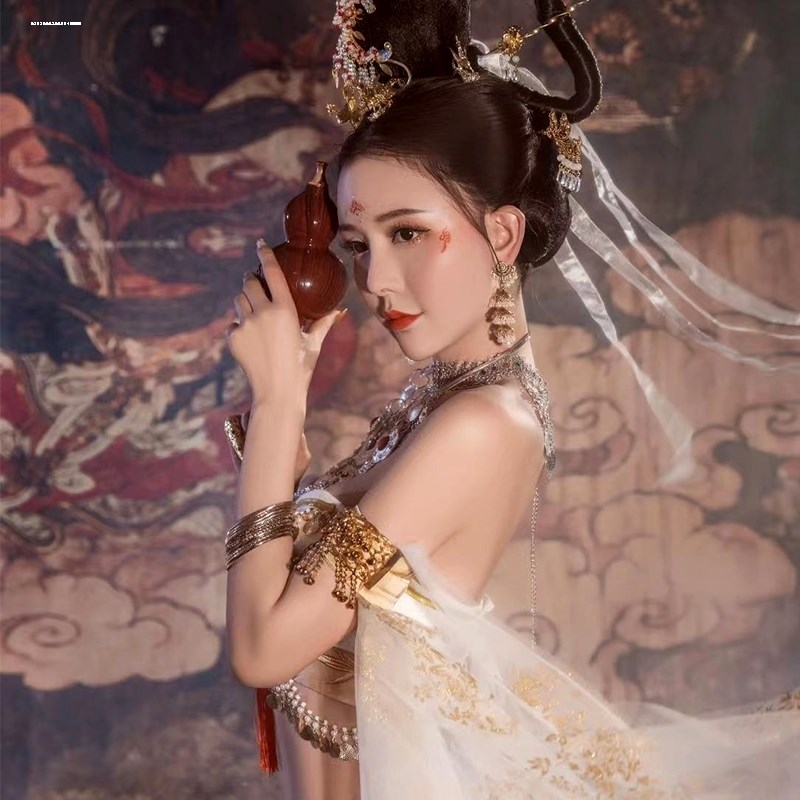 速发敦煌飞天手镯臂钏苗银铃铛唐风臂环汉服宫铃镯肚皮舞饰品手环