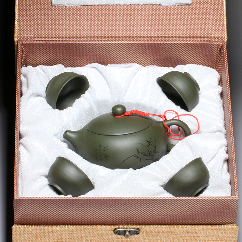 宜兴紫砂壶c 原矿绿泥 扁西施 手工紫砂壶 200毫升 套装