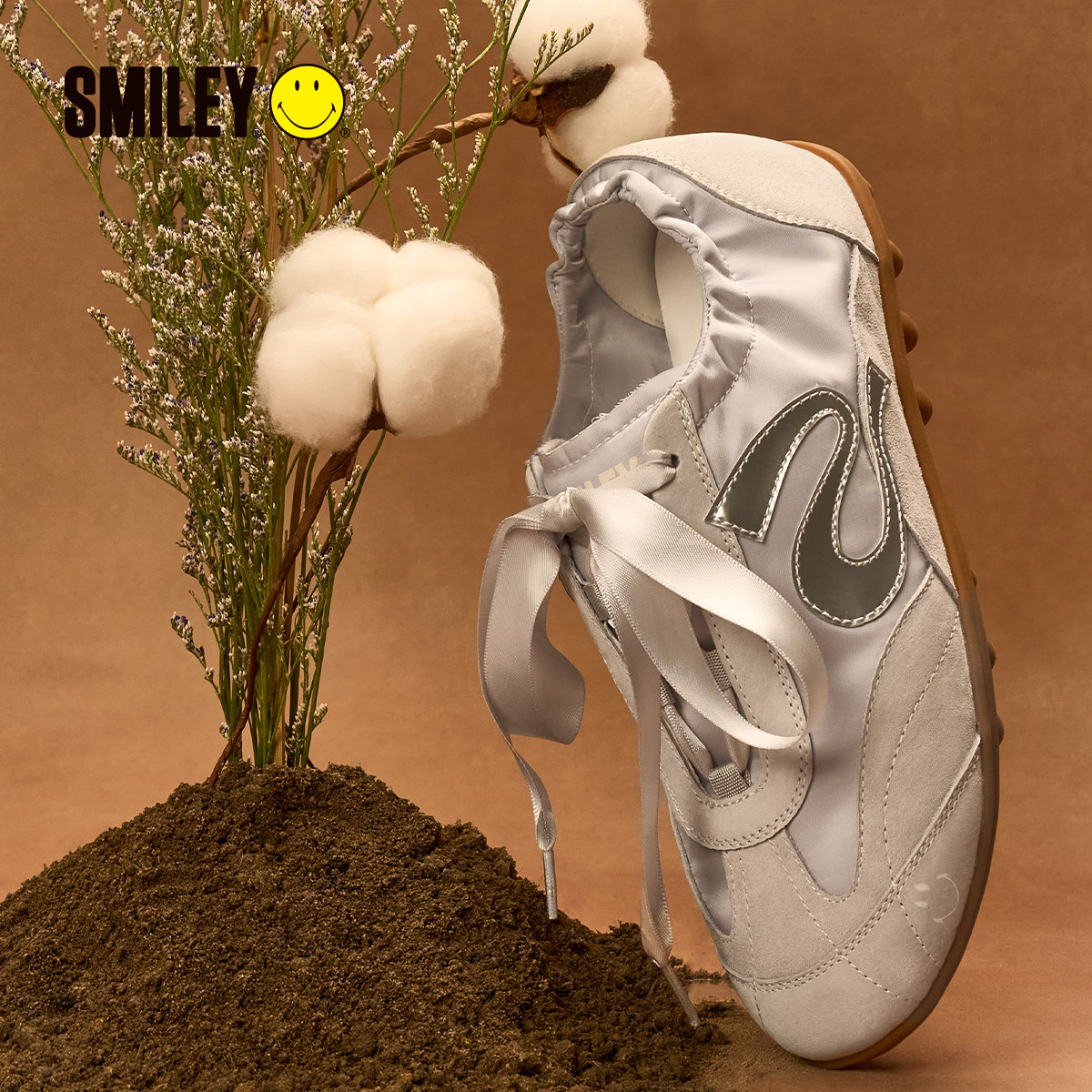 SMILEY笑脸糖果纸厚底灰蓝色春季女芭蕾风休闲优雅系带束口德训鞋