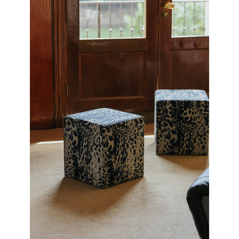 法兰西云豹中古方墩换鞋凳