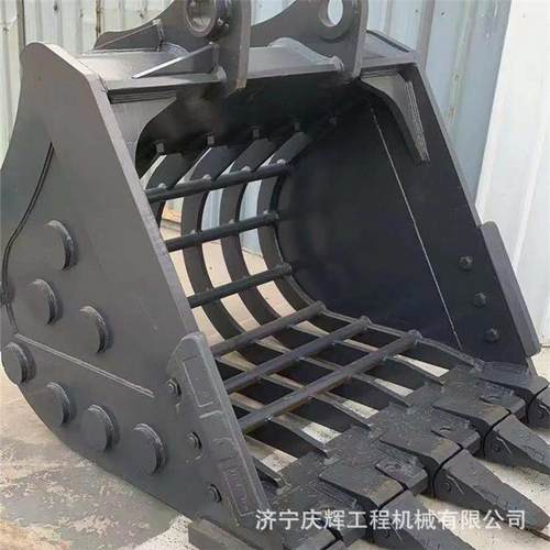 挖掘机挖斗SC220-7 岩石斗 刀角 刀板 斗齿 齿根 加固加厚