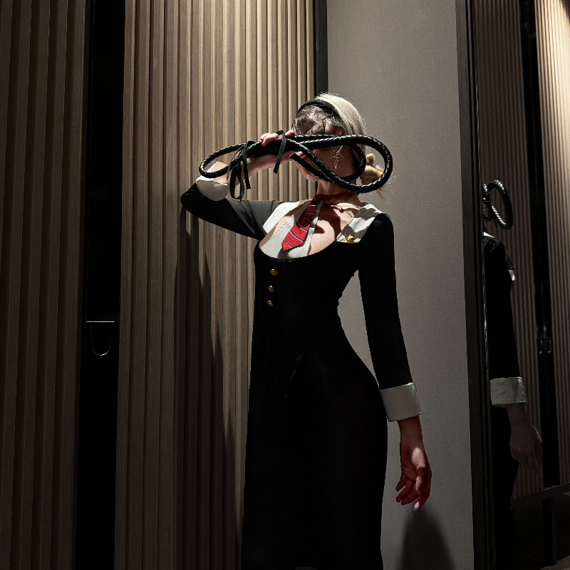 家庭教师私教性感秘书开叉qqny职业装COS居家直播内衣漫画修身套