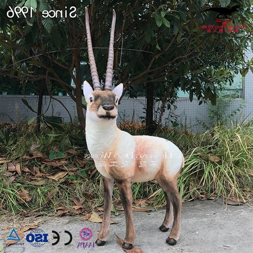 仿真动物模型藏羚羊硅胶海绵手工粘毛森林主题乐园动物厂家制作图片