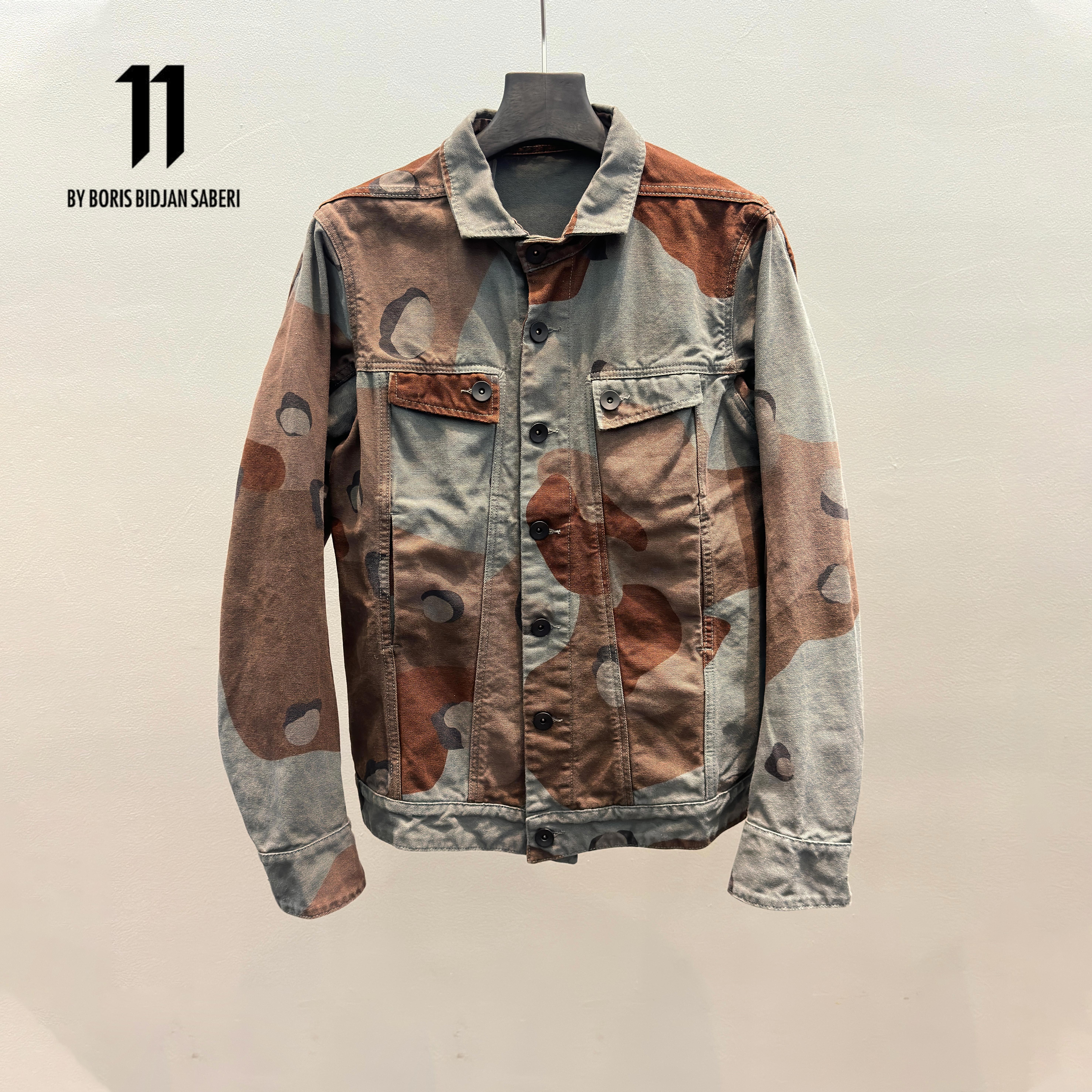 11 BY BORIS BIDJAN SABERI夹克迷彩色