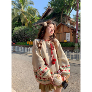 范雯雯 莓莓贝果 红色泡泡袖可爱针织开衫女冬甜美圣诞宽松毛衣