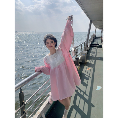 甜心桃绘喇叭袖粉色连衣裙女春