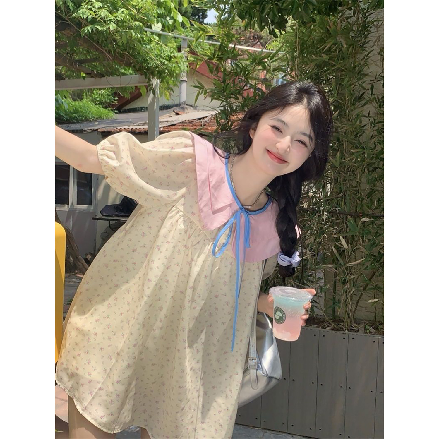 范雯雯 梨花甜茶 系带宽松连衣裙女春季甜美少女撞色娃娃领短裙子