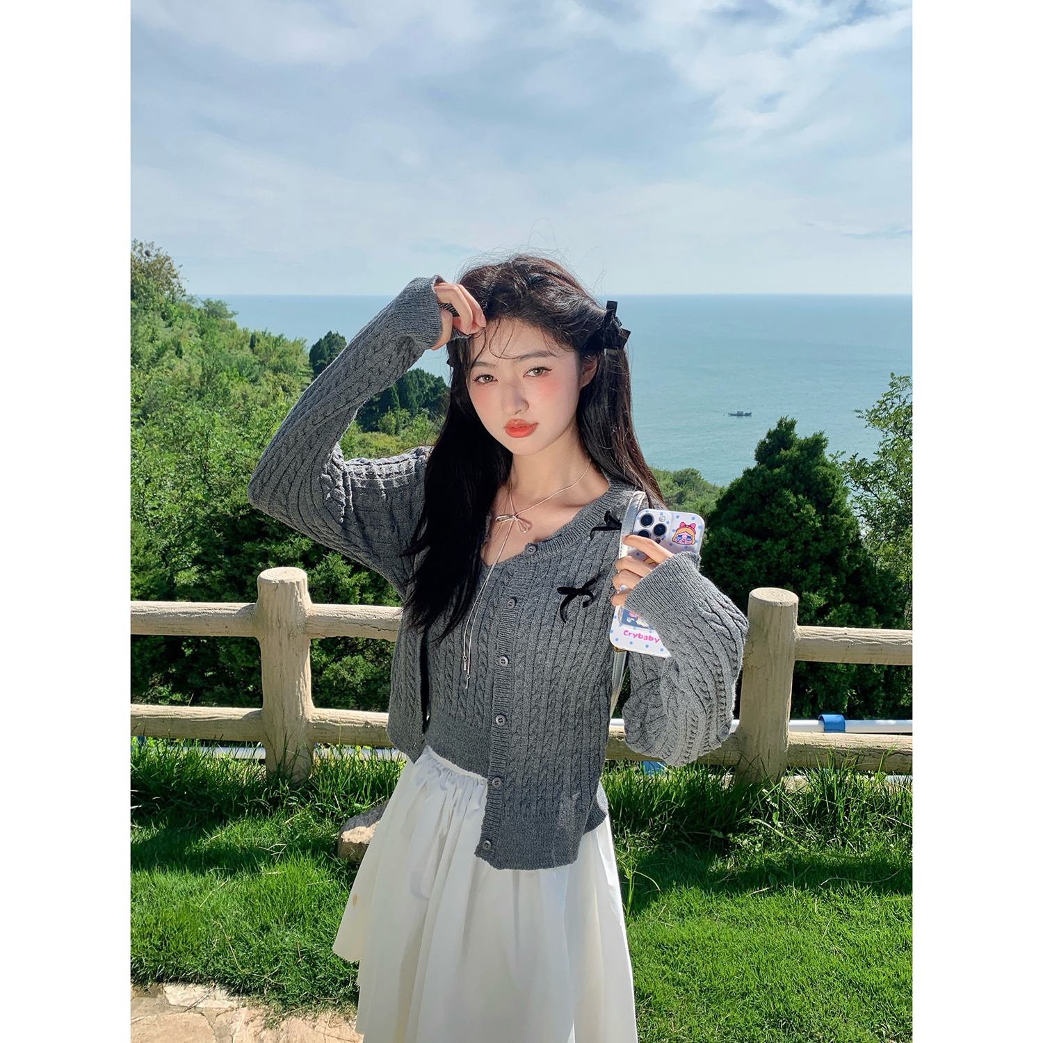 甜心雪季麻花开衫吊带女两件套