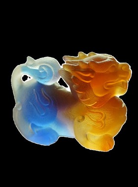 龙年吉祥物2024新款琉璃貔w貅招财摆件办公室客厅茶桌茶宠装饰摆