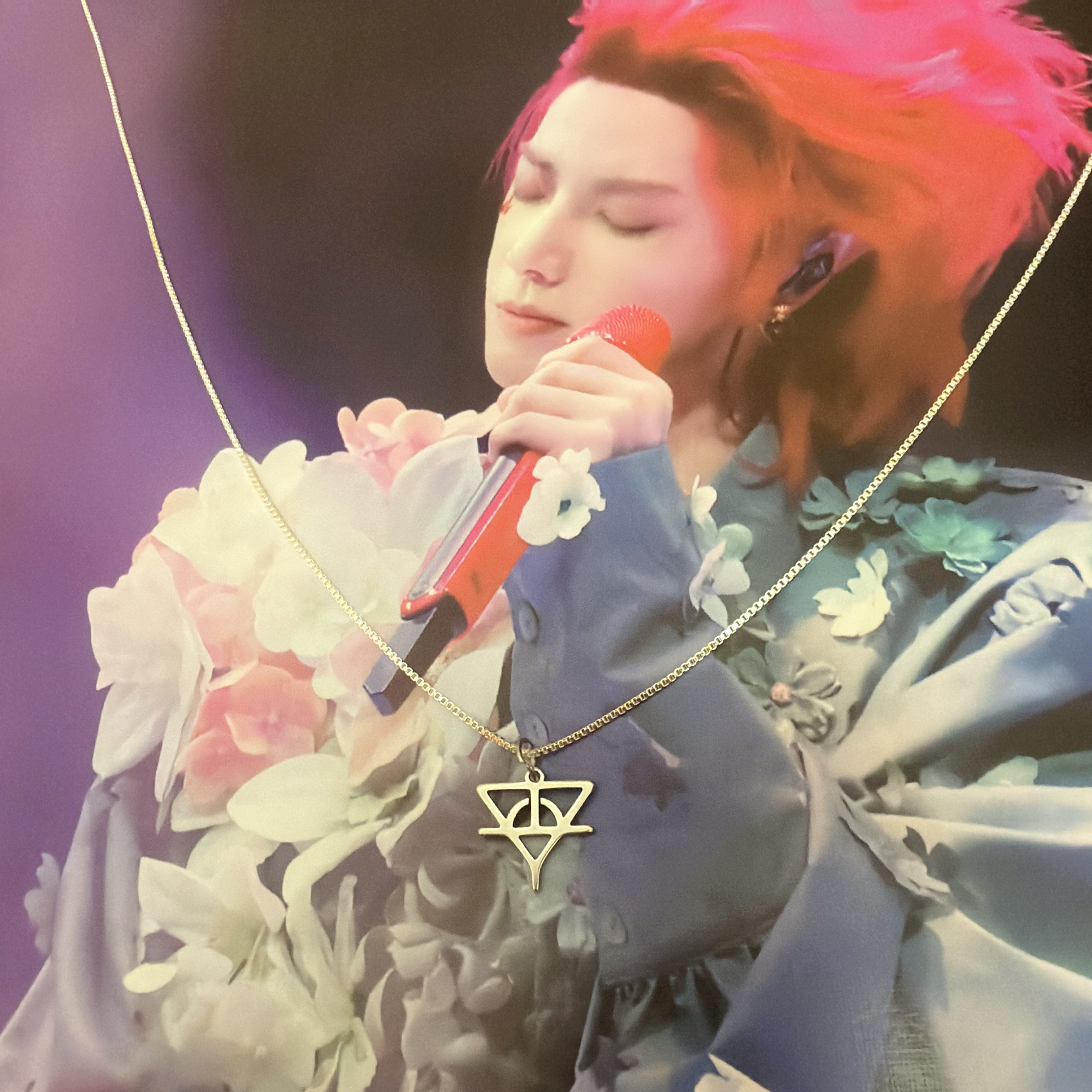 MARS华晨宇周边项链同款火星演唱会正品应援吊坠花花挂链生日礼物图片