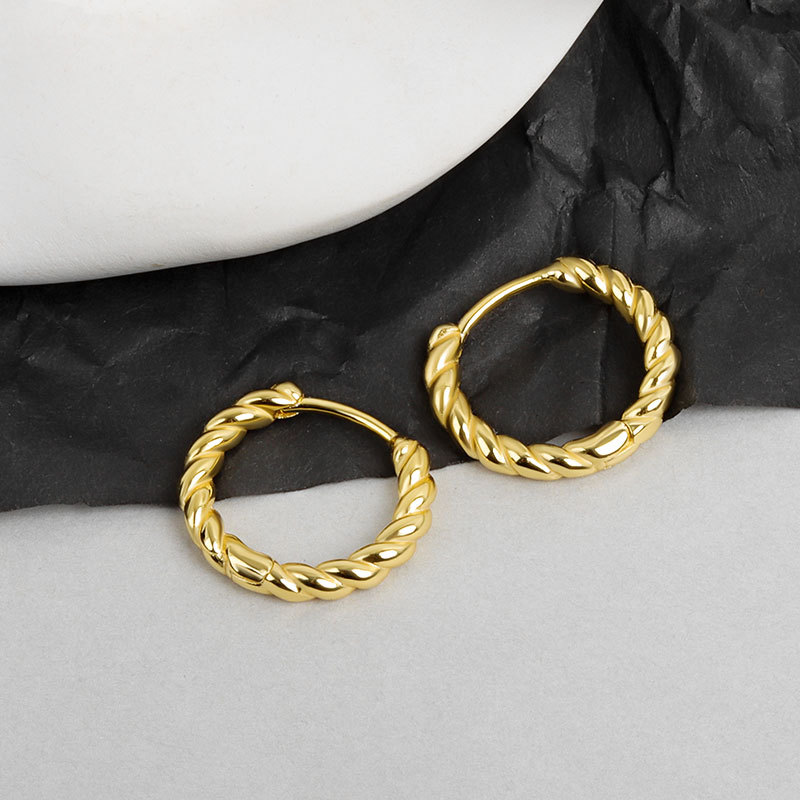 跨境电商同款仿韩版S925镀银耳环简单纽纹麻花女耳环气质耳圈耳饰