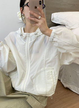 冰丝防晒衣女夏季2025新款连帽防紫外线超薄透气宽松百搭短款外套