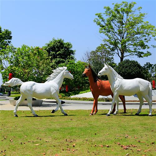 玻璃钢仿真黑白马雕塑摆件花园庭院商场美陈户外园林景观动物装饰