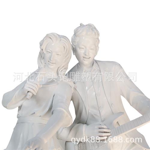 玻璃钢铜色劲歌热舞人雕像雕塑唱歌弹琴人像树脂户外广场装饰摆件