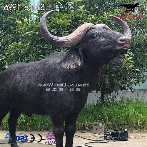 动物模型电动仿真公牛工艺品工厂直销纯手工制作粘毛还原
