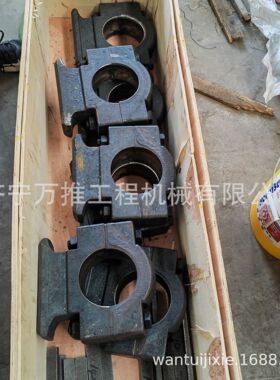 推土机D85PX-15 D85EX-15 支座 螺盖154-71-71340  154-71-71731