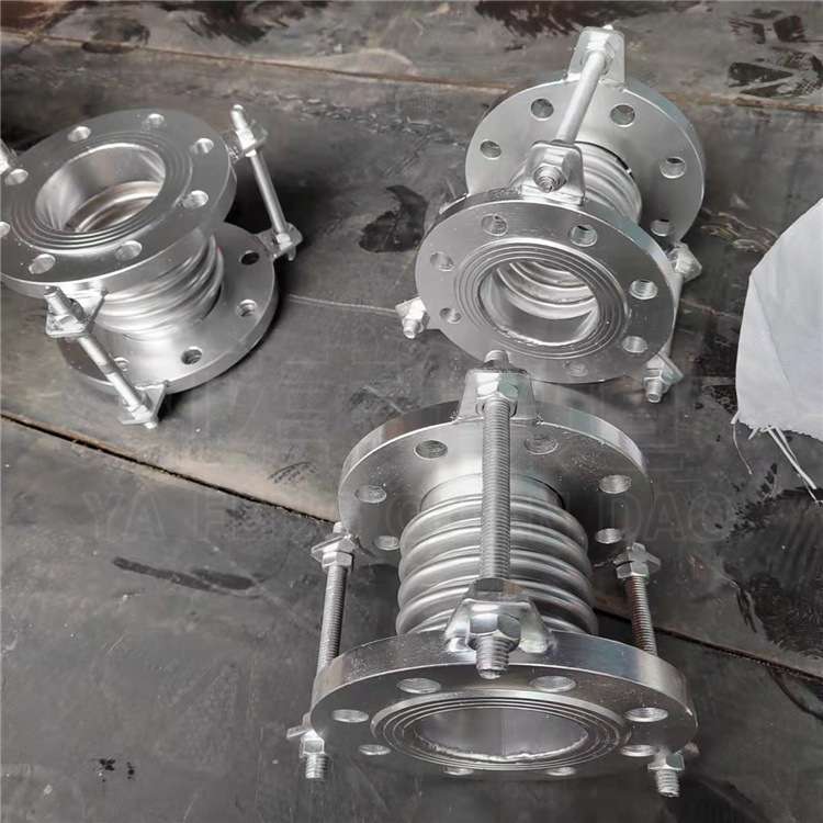 304法兰波纹补偿器 焊接波纹膨胀节 补偿量大降噪减振