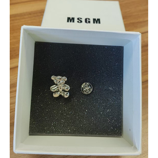 百搭情侣胸针 MSGM全新未使用时尚