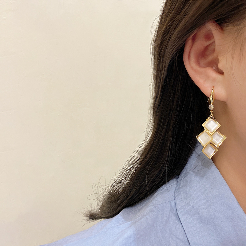 欧美夸张大气菱形耳环女轻奢设计感猫眼石流苏耳钩耳环潮百搭网红