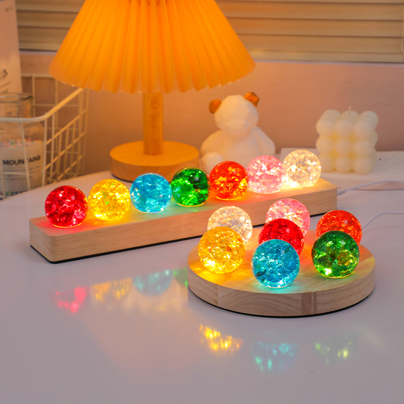 七彩冰裂纹发光水晶球小夜灯摆件