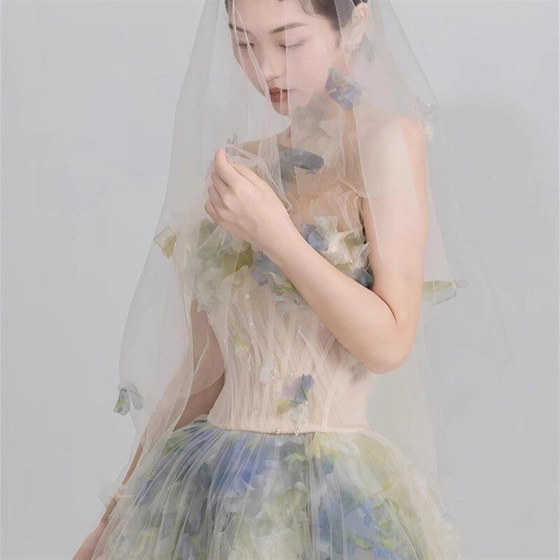 抹胸晚礼服女2025新款主持人法式花朵超仙生日宴会高端公主蓬蓬裙