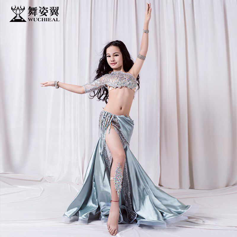 新品儿童肚皮舞表演出服装2018新款秋冬真丝绸长裙文X胸套装仙女