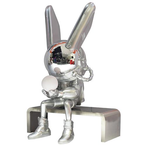 潮牌太空兔暴力熊kaws广场商场雕塑电镀卡通兔网咖酒吧KTV大摆件