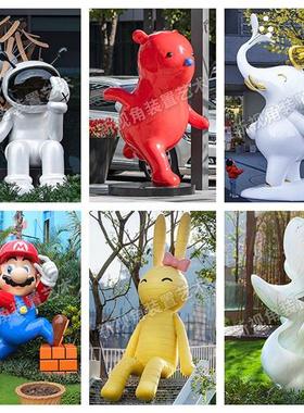 户外大型消防主题空脸雕塑拍照装饰摆件卡通人物消防员玻璃钢雕