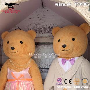 电影卡通形象制作厂家商场美陈布置能动的卡通人物模型摆件.