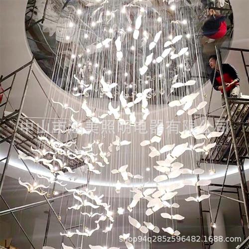 酒店会所楼梯间售楼处小鸟吊灯软装羽毛天使翅膀小鸟创意装饰吊灯
