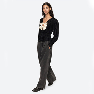 Sea Ny 塞拉菲娜丝绒上衣优雅V字领口下摆微喇荷叶边复古韵味十足