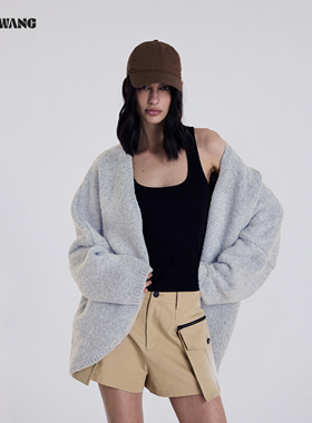 LEDIM WANG蝙蝠袖羊驼毛针织开衫毛衣女浅灰色宽松慵懒感25冬新款