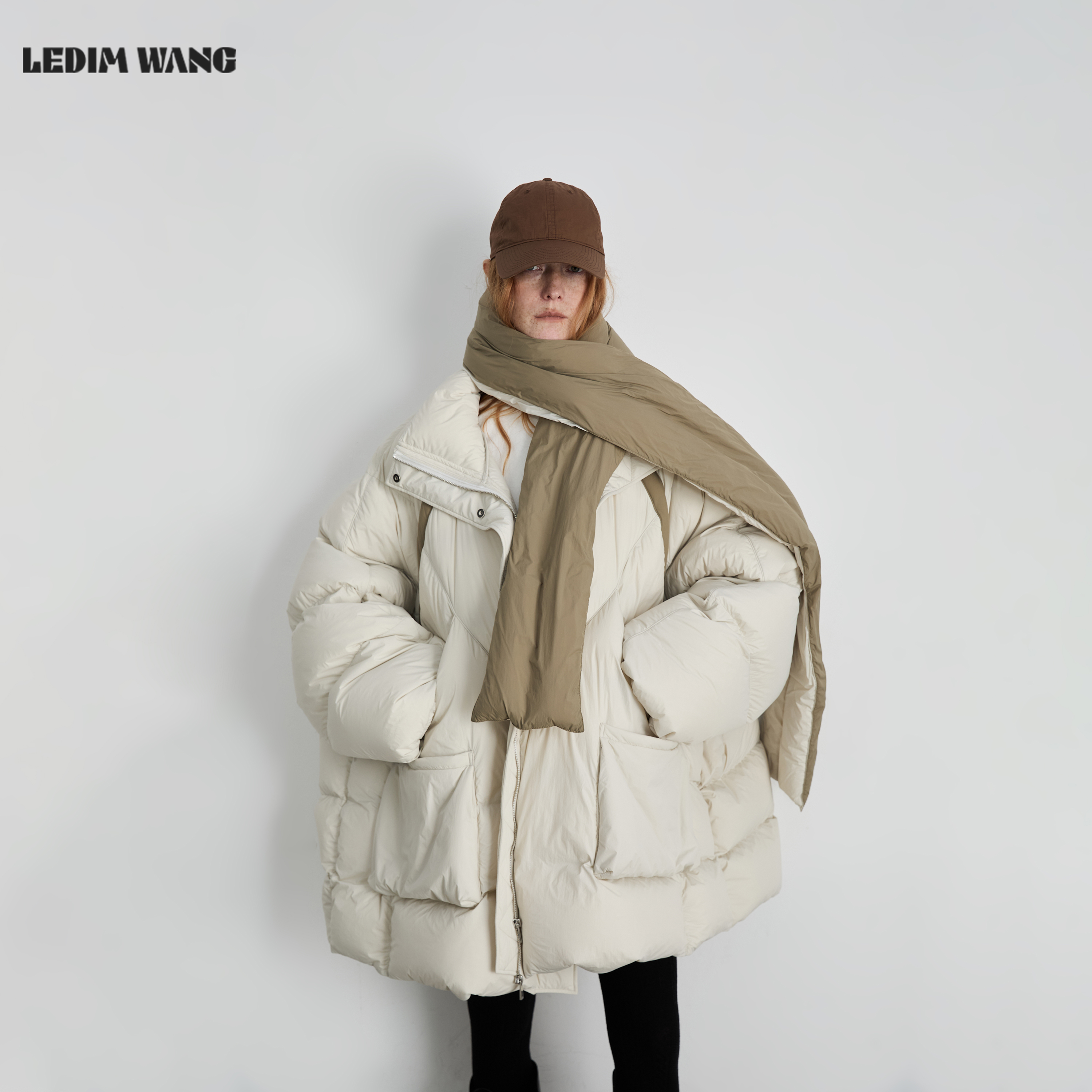 LEDIM WANG白鹅绒围巾羽绒服外套杏色超大廓形宽松女25秋冬新款