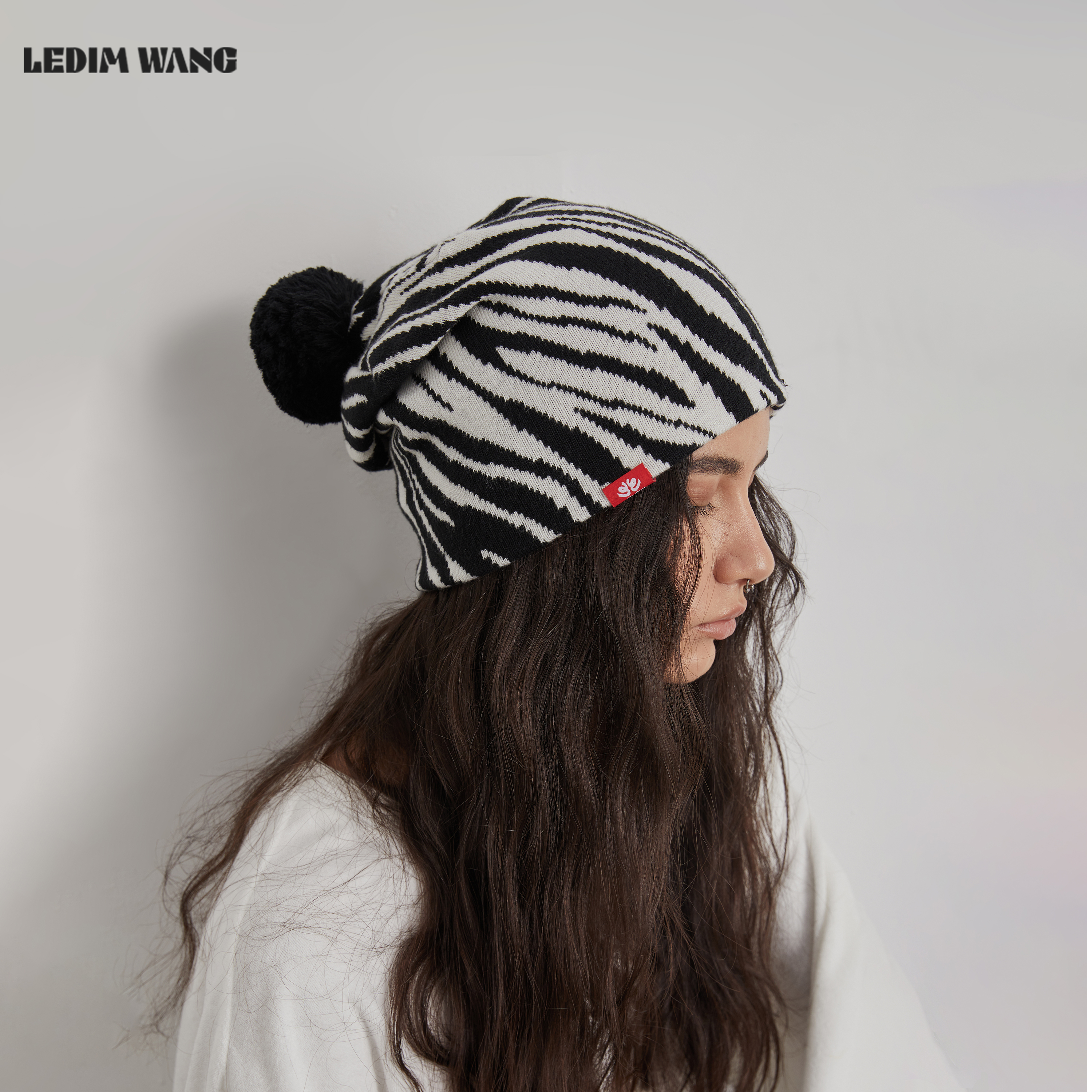 LEDIMWANG斑马纹薄款针织帽