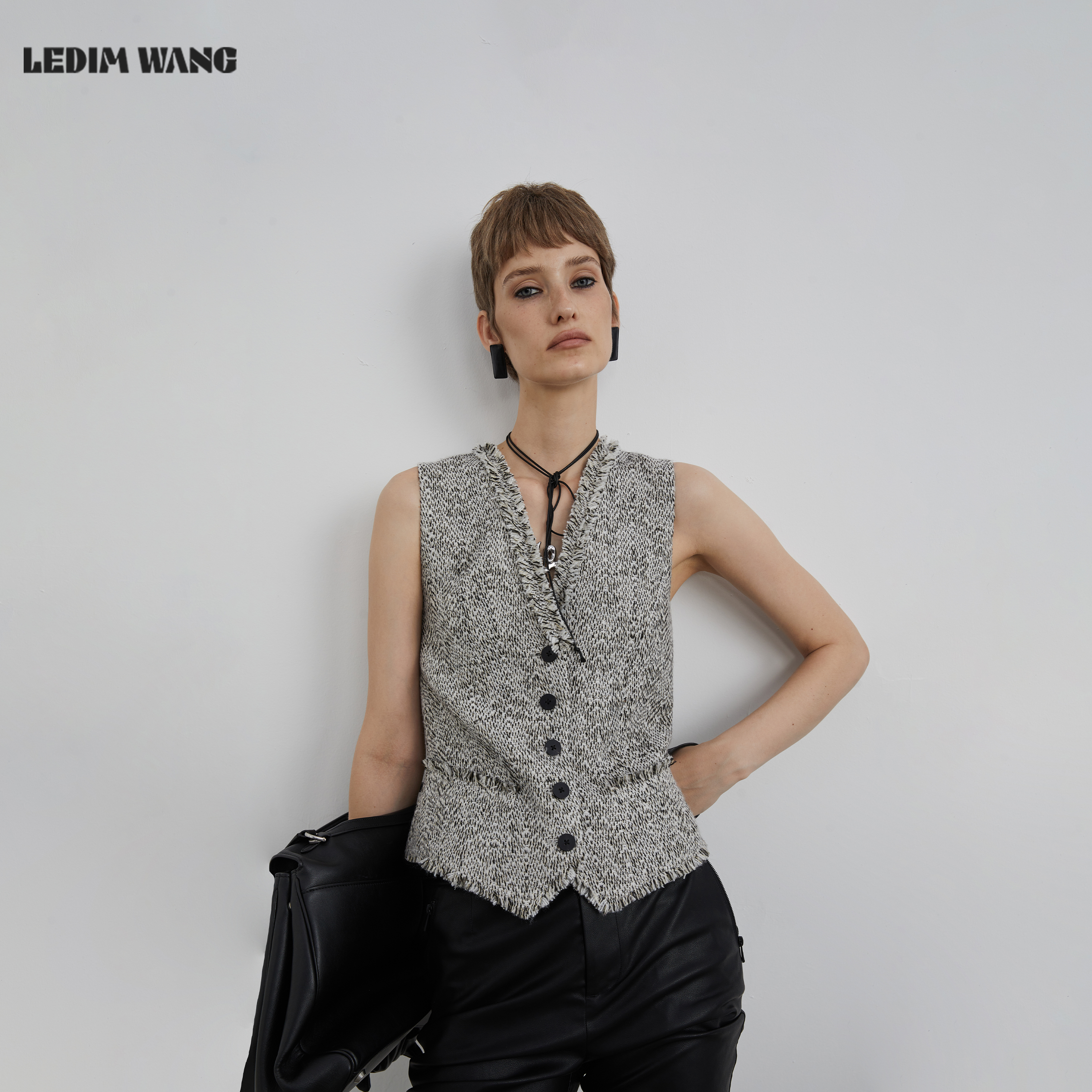 LEDIMWANG拉毛编织感粗呢马甲