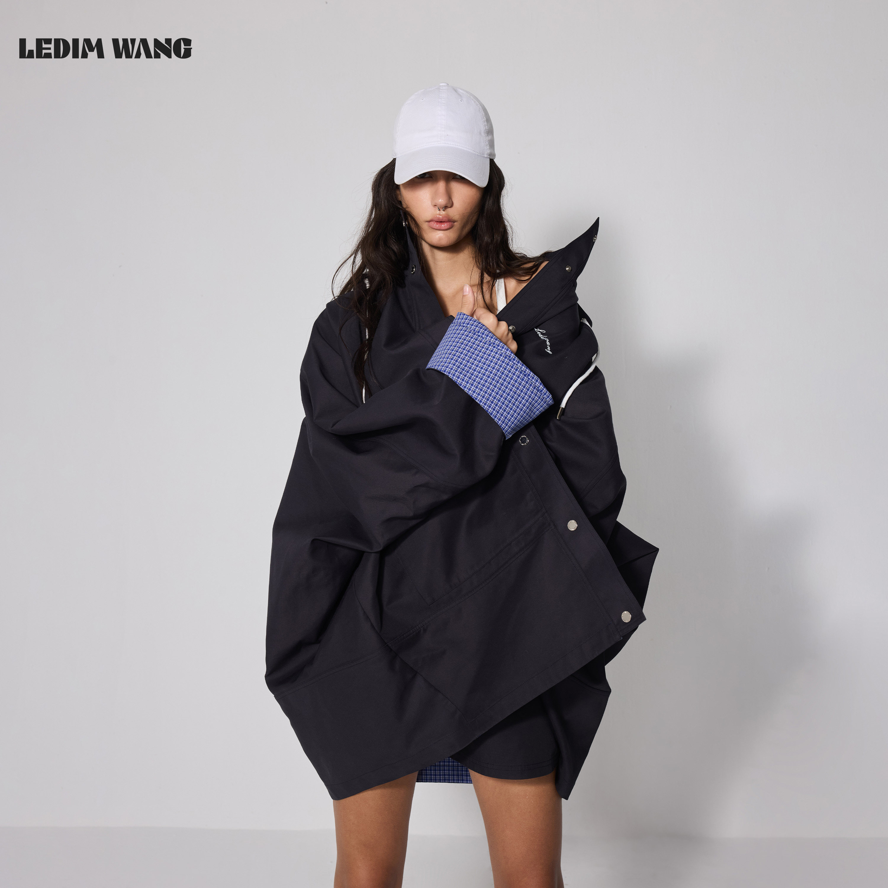 LEDIMWANG双面撞色连帽外套女图片