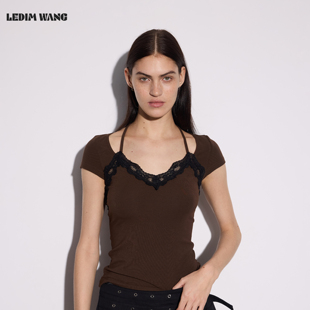 显瘦挂脖上衣 咖色短袖 LEDIM WANG假两件蕾丝吊带T恤女26春夏新款