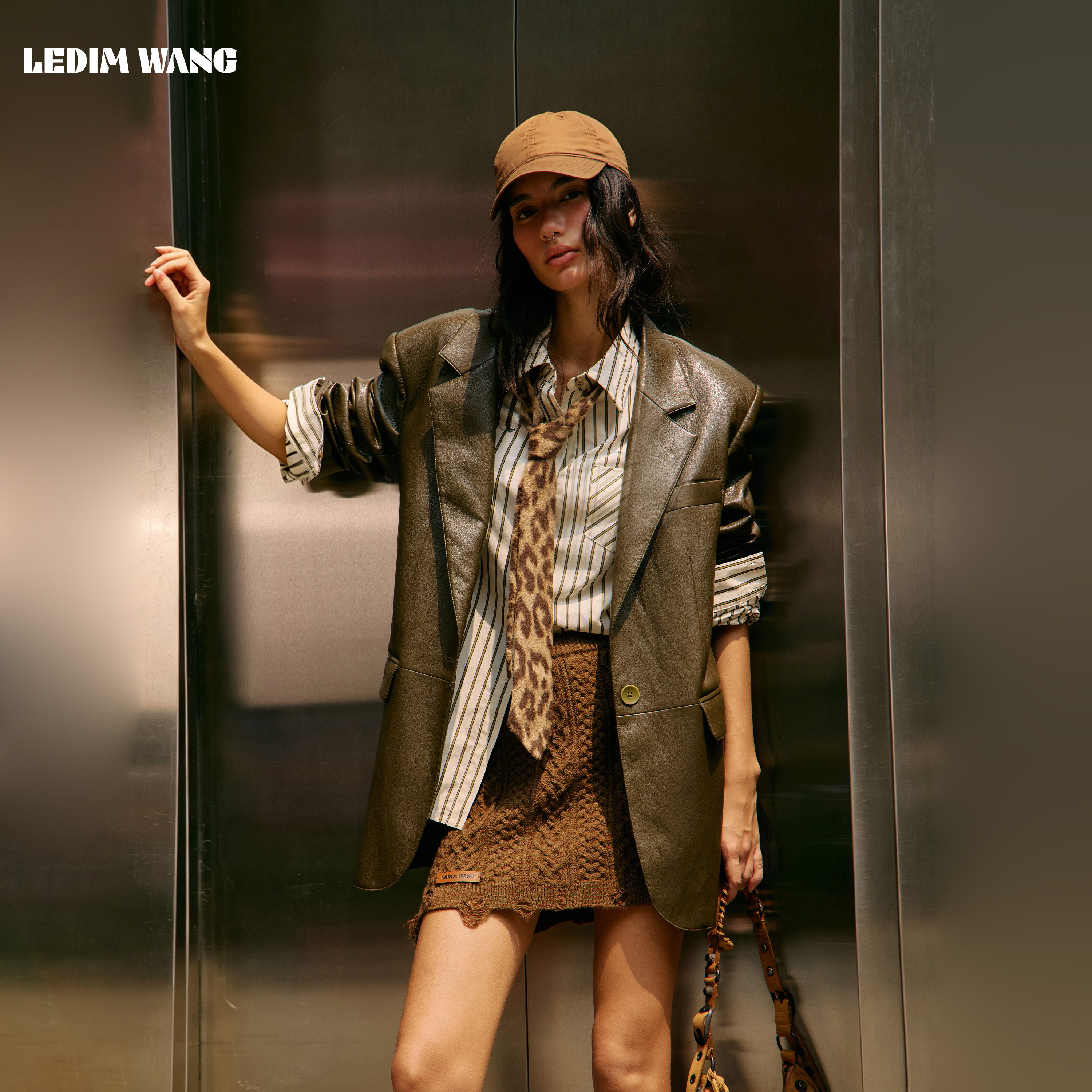LEDIMWANG柔感PU皮衣外套女图片