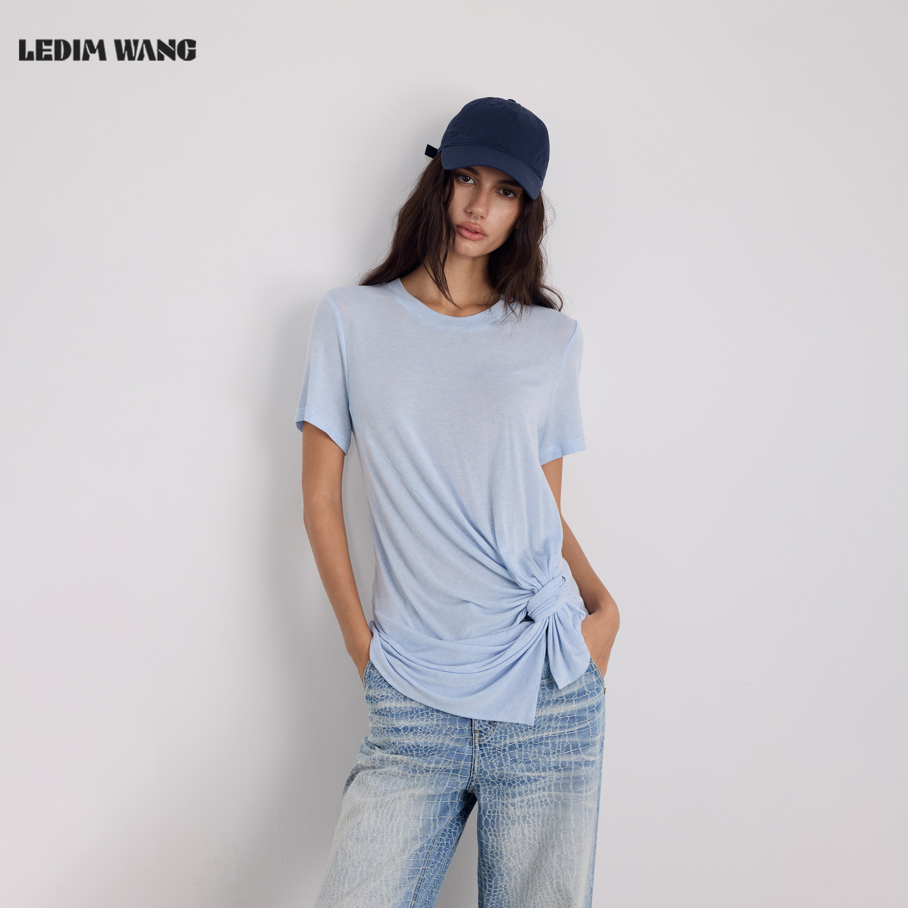 LEDIM WANG莱赛尔天丝凉感短袖T恤女款浅蓝扭结正肩上衣26夏新款