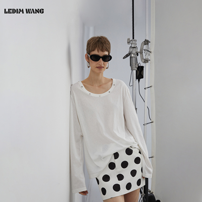 LEDIMWANG金属撞钉长袖T恤新款