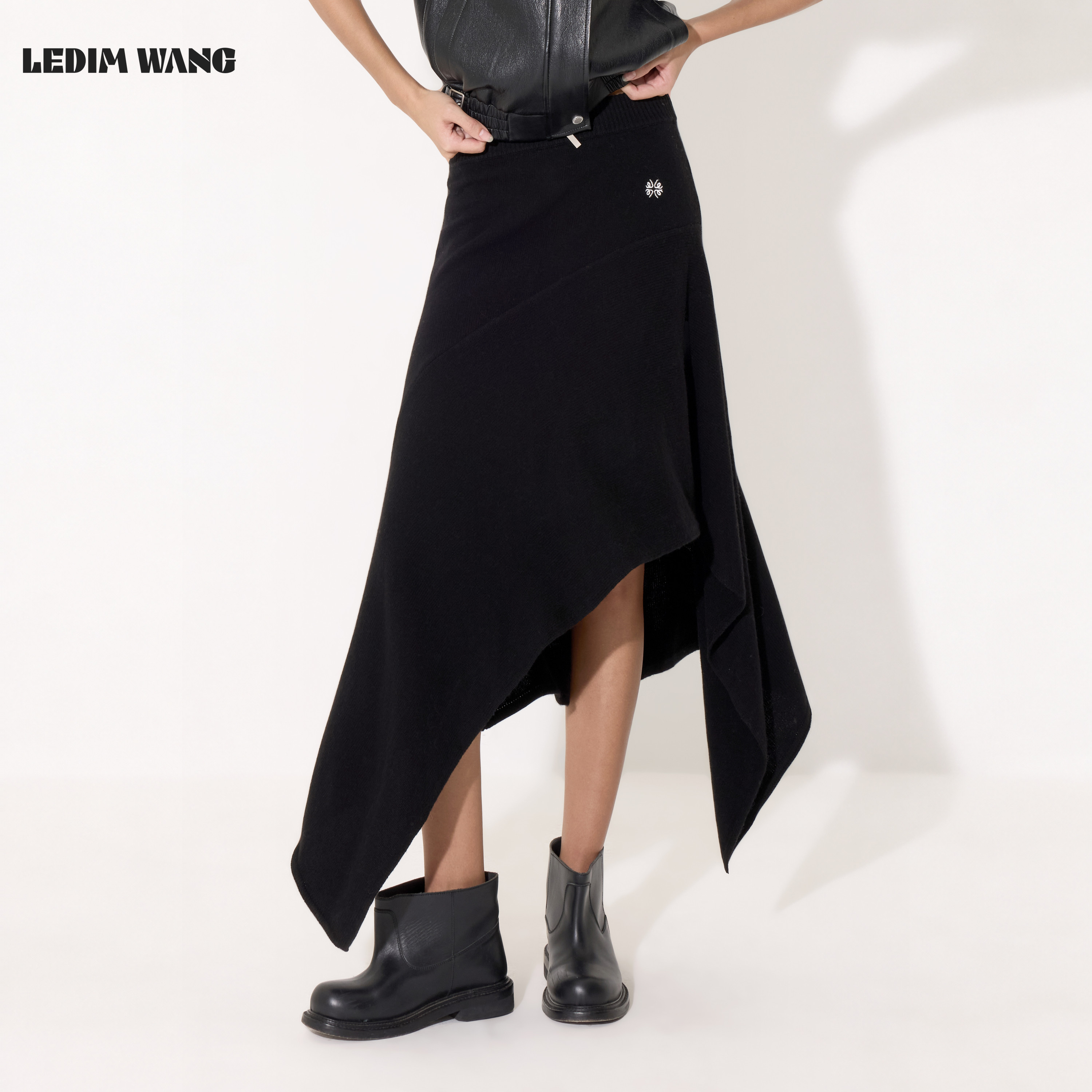 LEDIM WANG不规则针织半身裙女黑色设计感中长款宽松半裙26秋新款