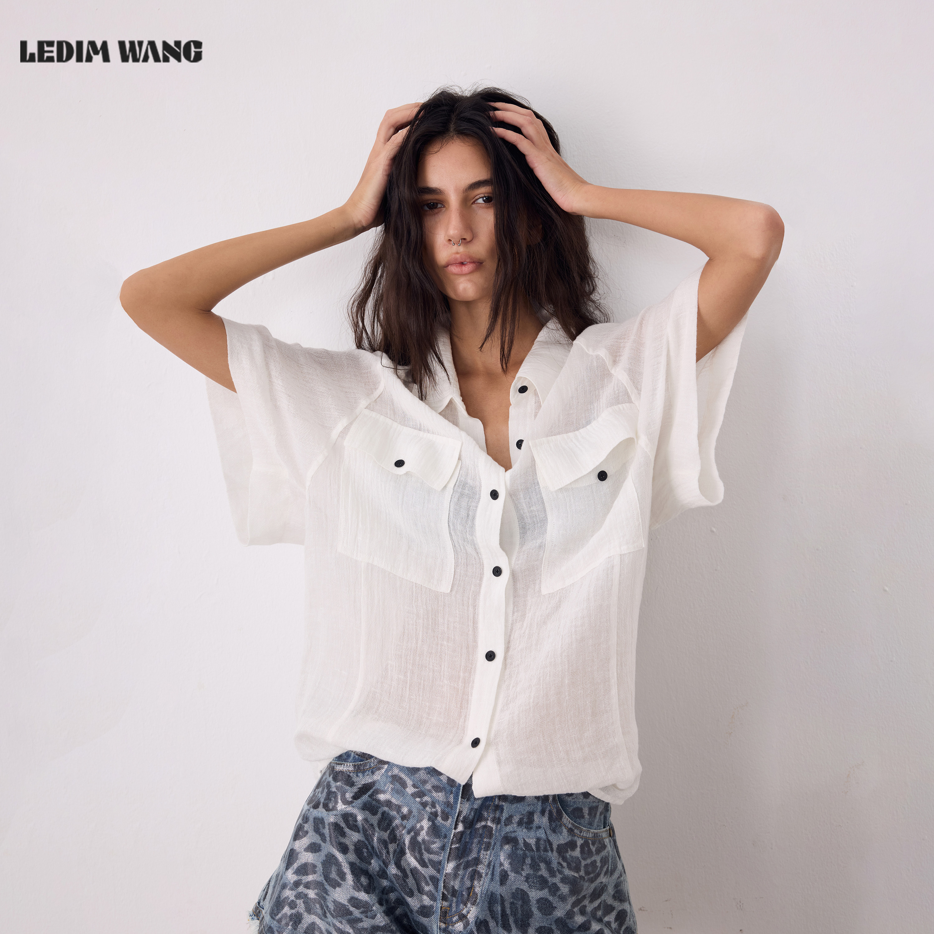 LEDIM WANG轻薄透气亚麻衬衣女款白色宽松莱赛尔短袖衬衫26夏新款