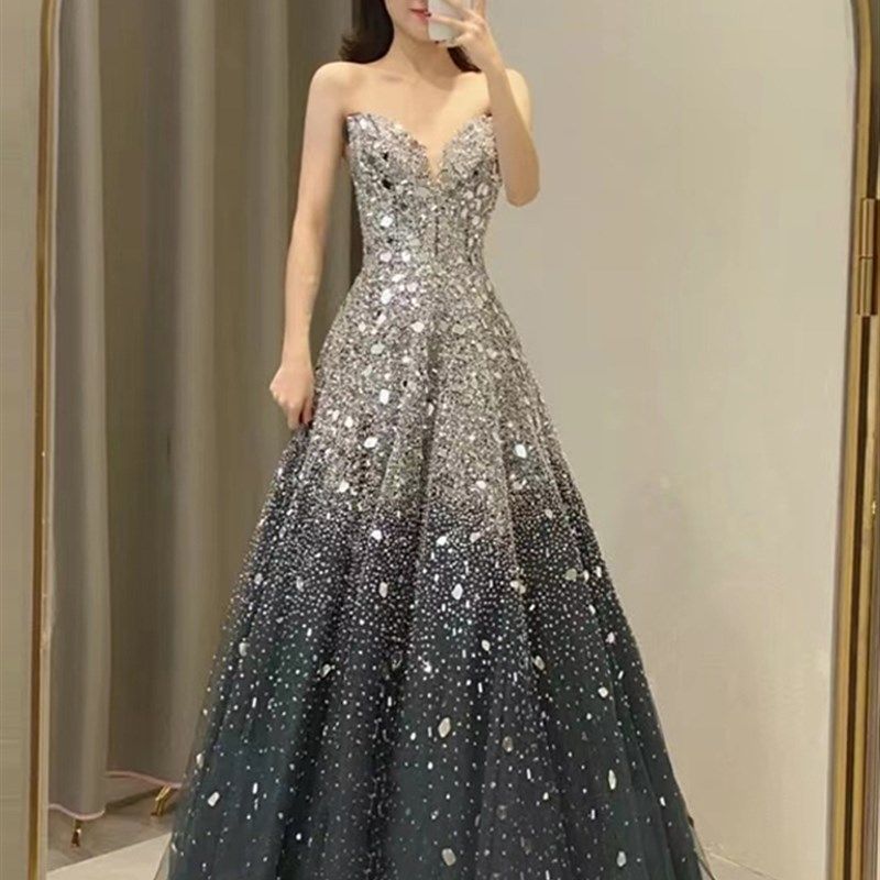 蓝色重工婚纱晚礼服2025高贵抹胸超闪舞台演出新娘晚宴公主蓬蓬裙