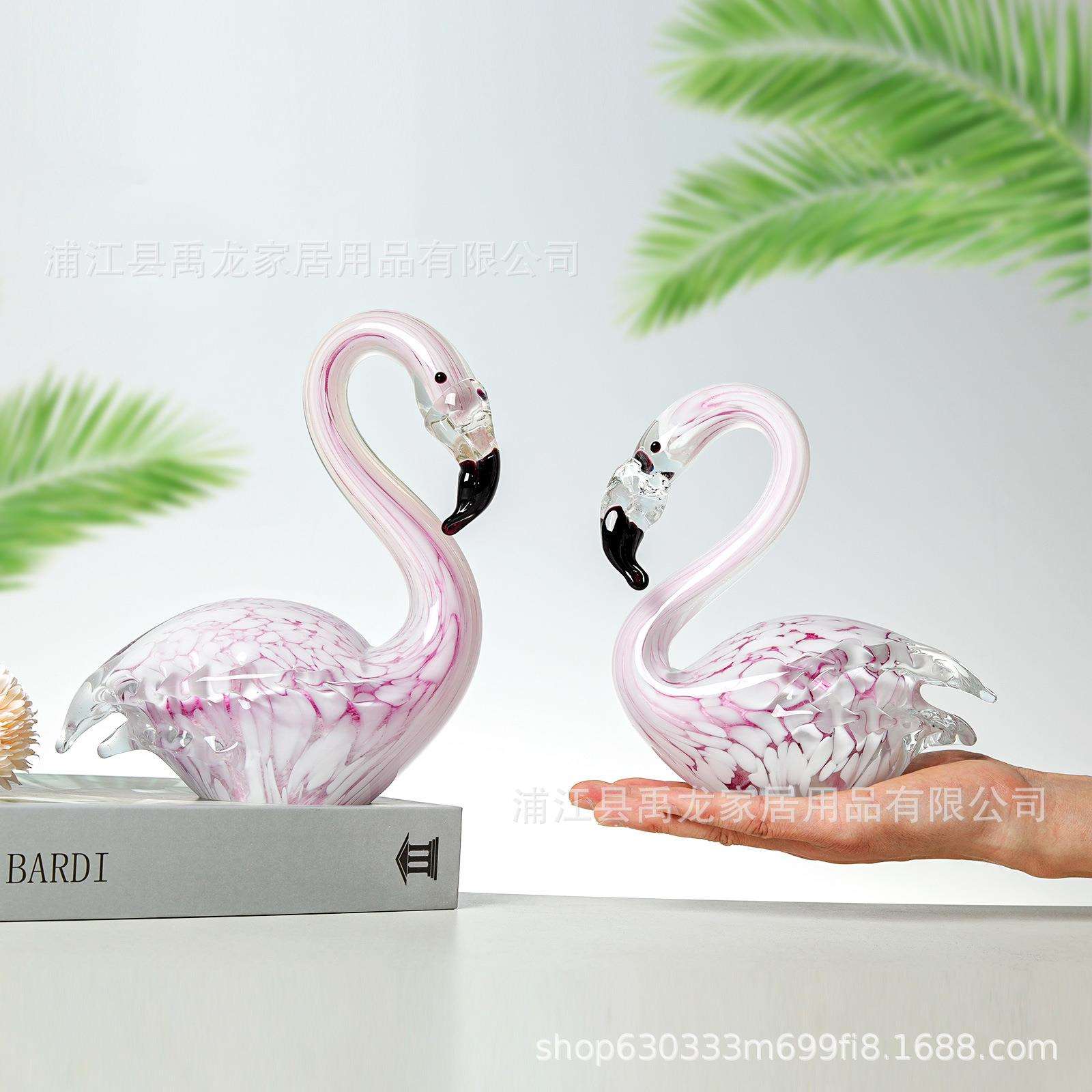北欧简约风水晶天鹅火烈鸟摆件创意工艺品客居桌面玄关婚庆装饰品